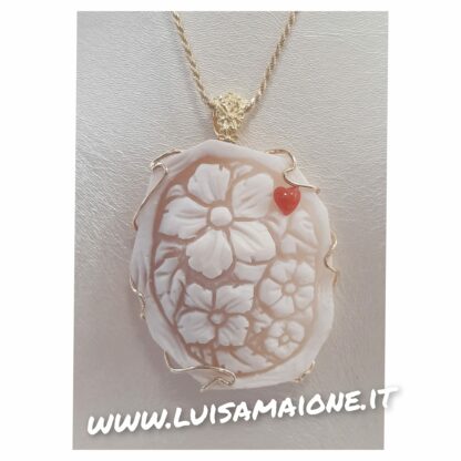 Collana Cammeo Floreale con Cuore in Corallo - immagine 2